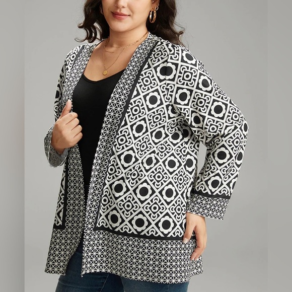 Bloomchic Geometric Print Kimono Jacket - Picture 1 of 12